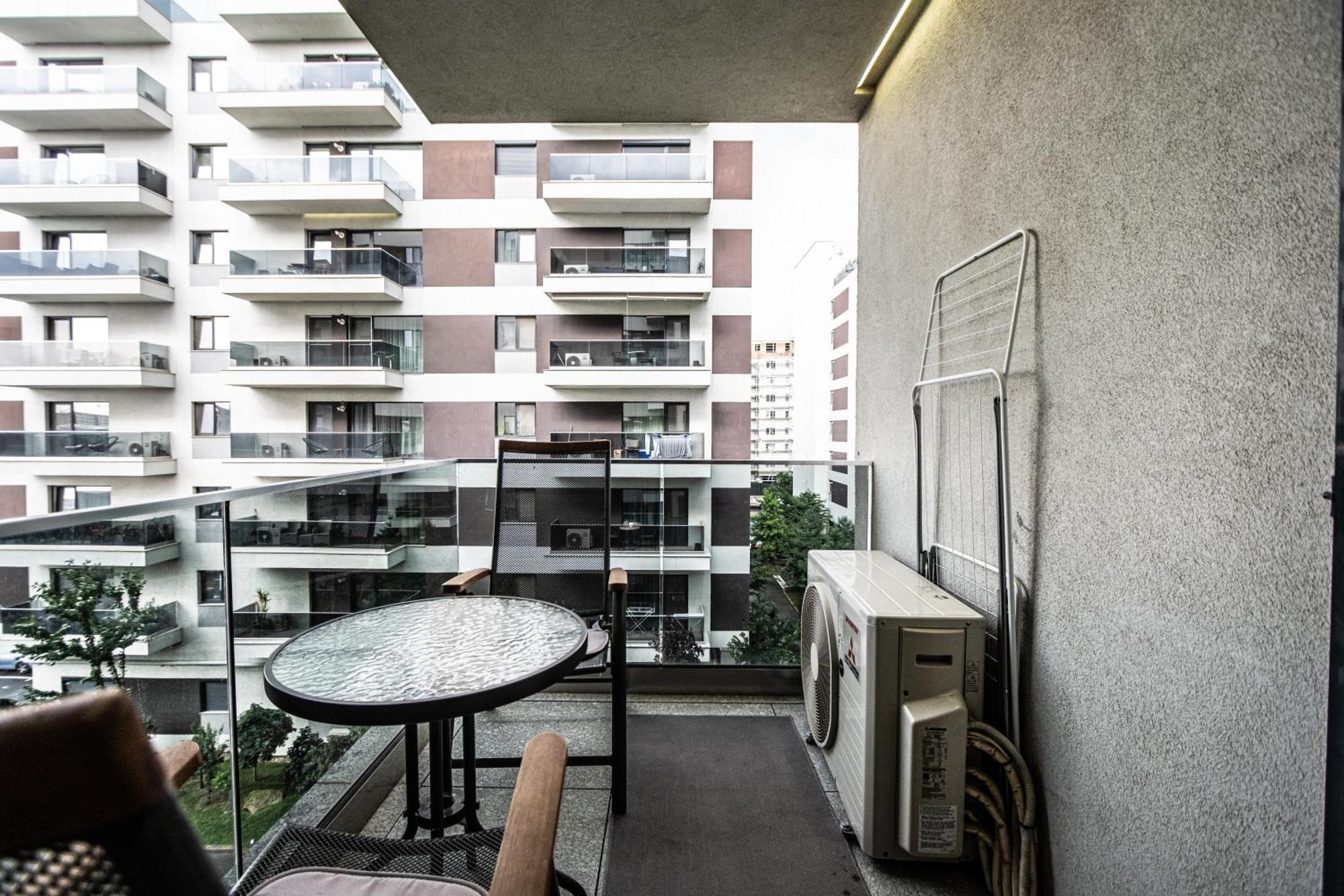 Luxury Pipera Apartment Voluntari Екстериор снимка